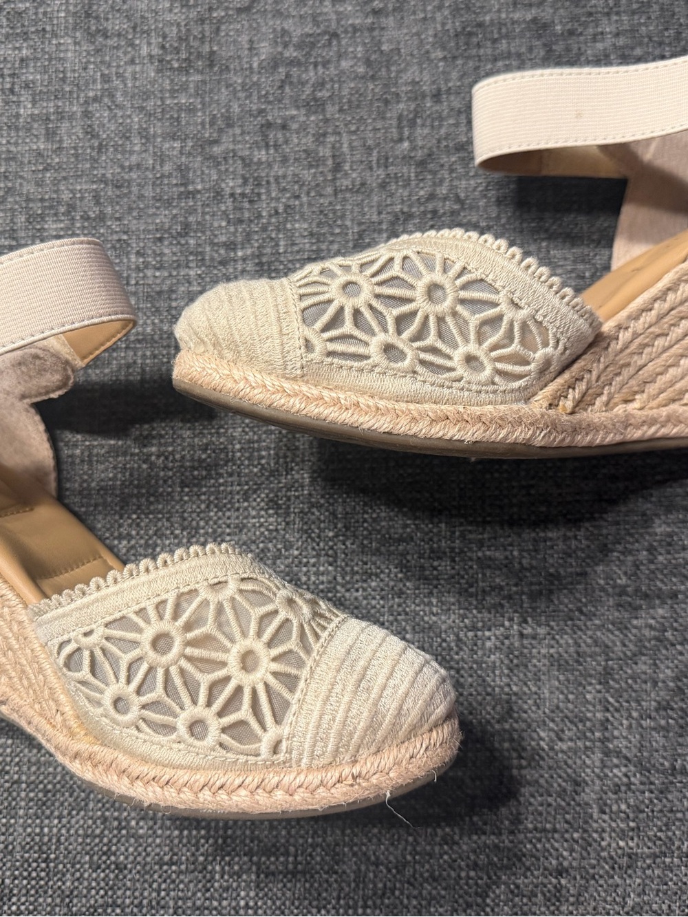 Kelly & Katie Cream Espadrille Wedge Sandals with Floral Cutout
